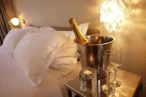 ****  Townhouse 12 Hotel Milan Italy