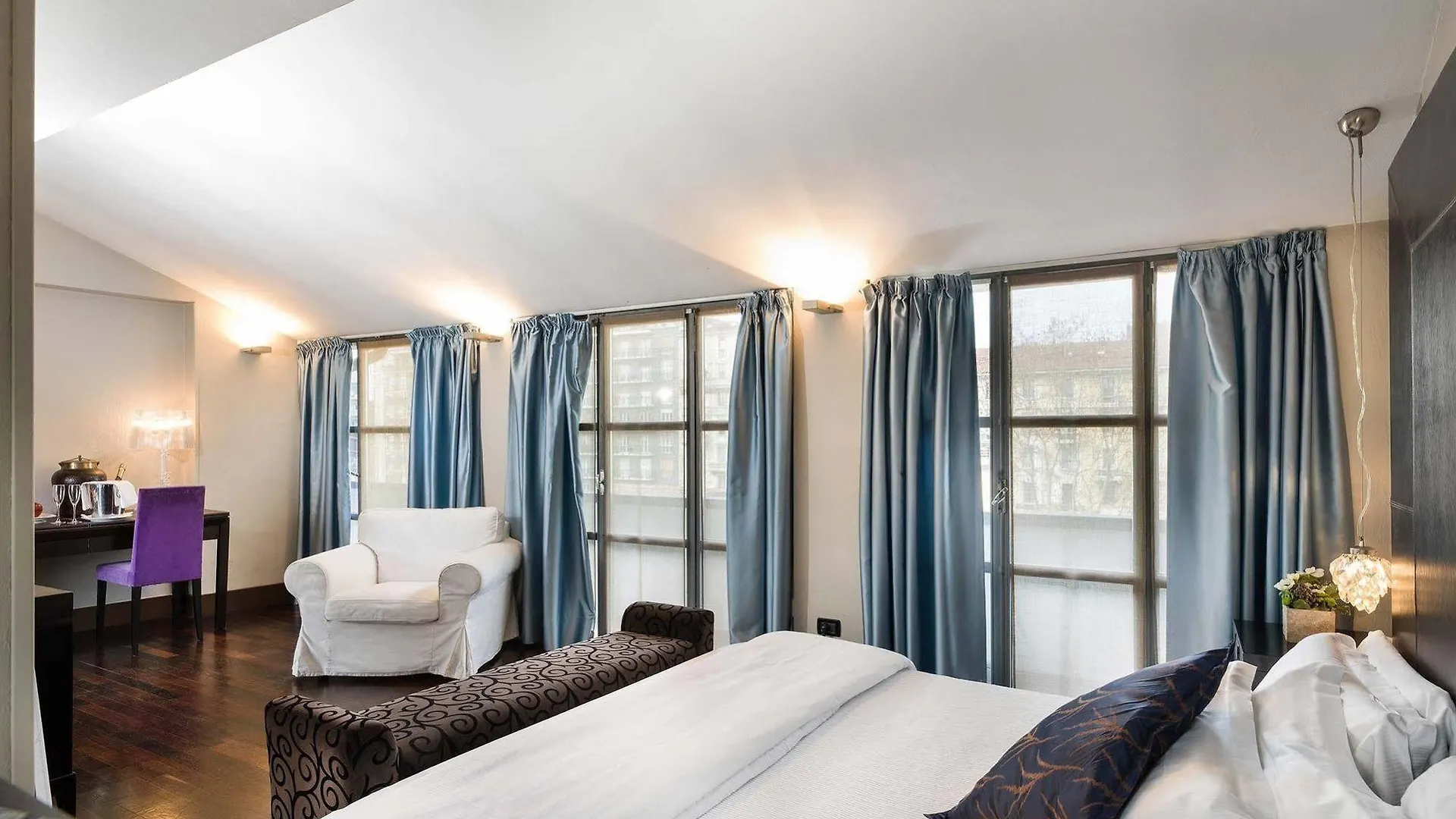 Townhouse 12 Hotel Milan 4*,  Italy